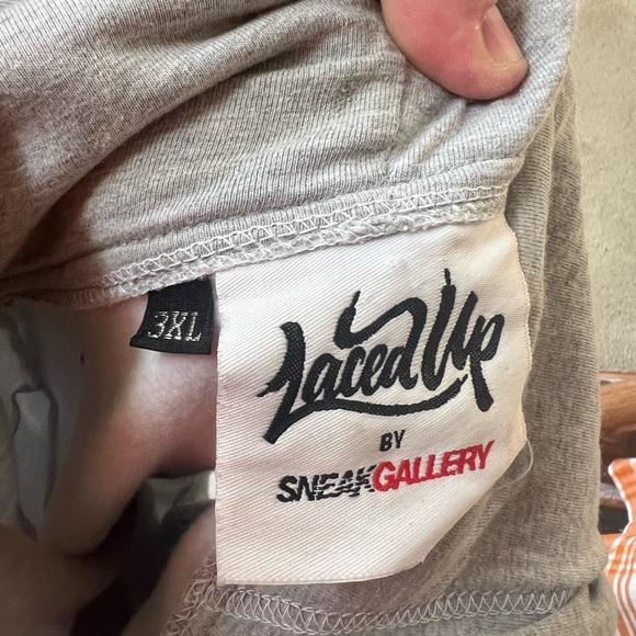 Laced up “GOAT” hoodie by sneak gallery size 3XL - Picture 2 of 2